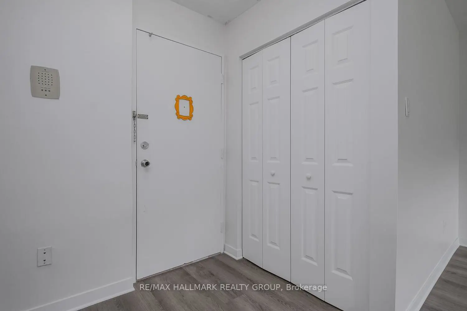 2041 Arrowsmith Drive 105A photo 2