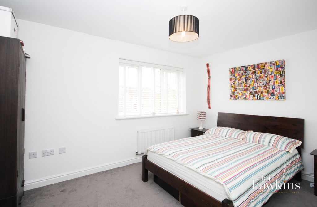 Additional image 7 of 4 bed detached house to rentWindmill Road, Royal Wootton Bassett SN4