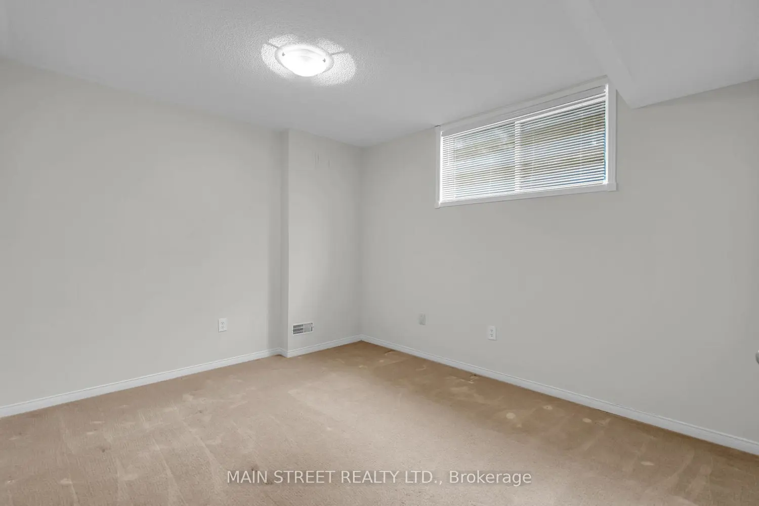 Additional image 16 of 137 Clearmeadow Boulevard