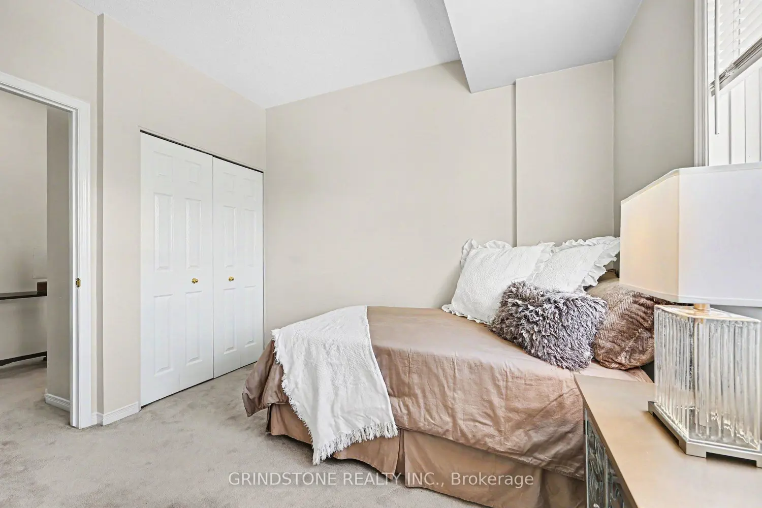Additional image 19 of 100 Robson Court
