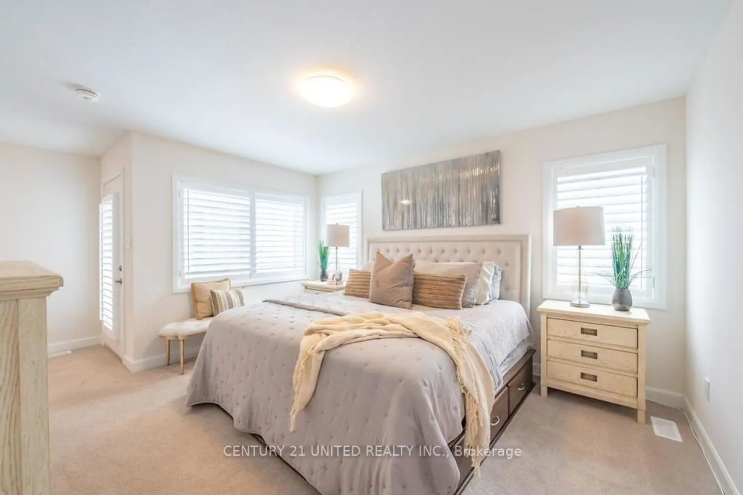 Additional image 12 of 531 Clayton Avenue