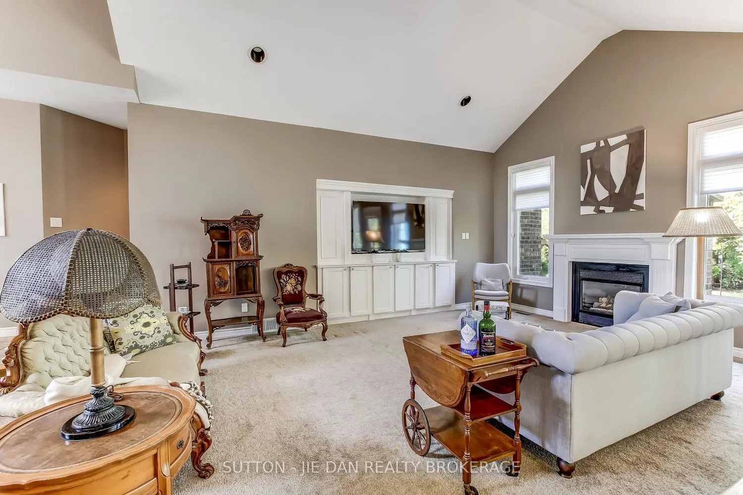 Additional image 2 of 631 Whitehaven Crescent