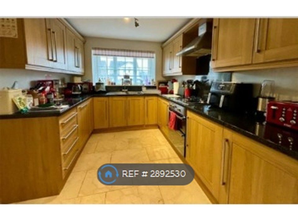 Additional image 2 of 4 bed detached house to rentFosberry Close, Northampton NN4