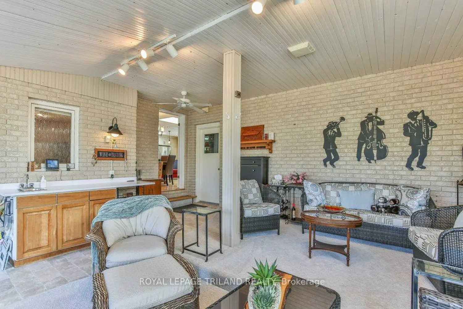 Additional image 11 of 1221 Glenora Drive