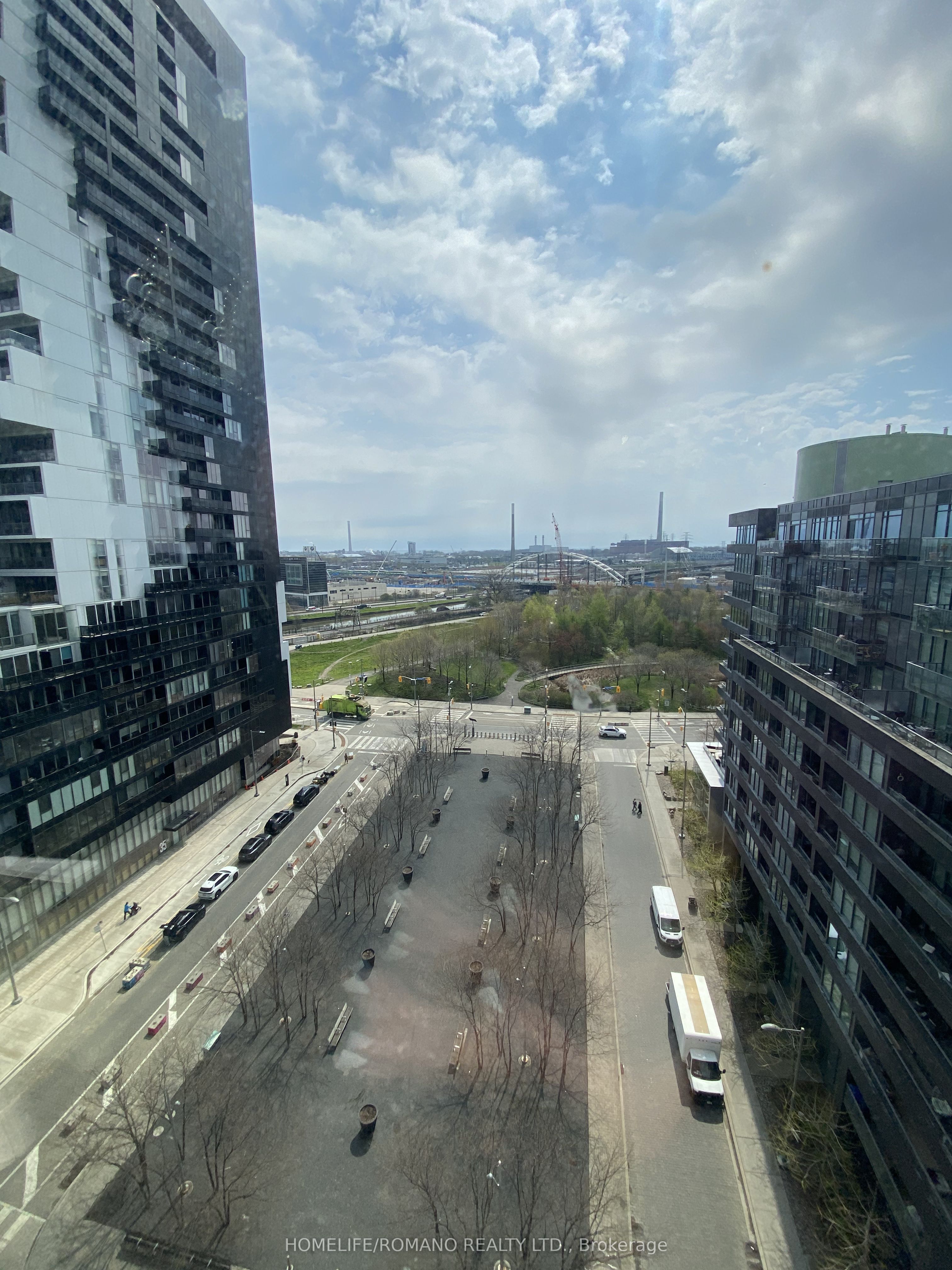 Additional image 3 of 1113-21 Lawren Harris Square, Toronto, ON, M5A 0T4
