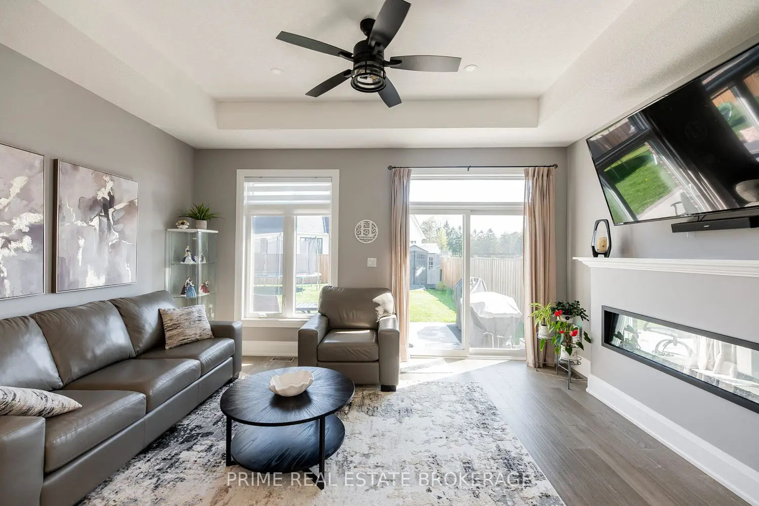 225 Leitch Street photo 5