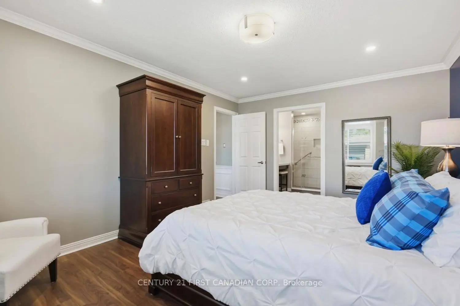 Additional image 10 of 50 Fiddlers Green Road 29