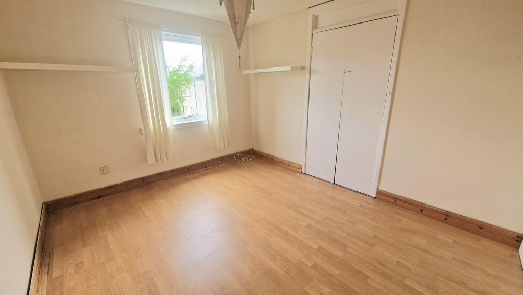 Additional image 11 of 3 bed terraced house to rentLochridge Place, Denny FK6