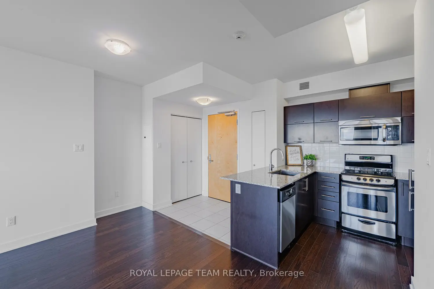 Additional image 3 of 40 Nepean Street 1306