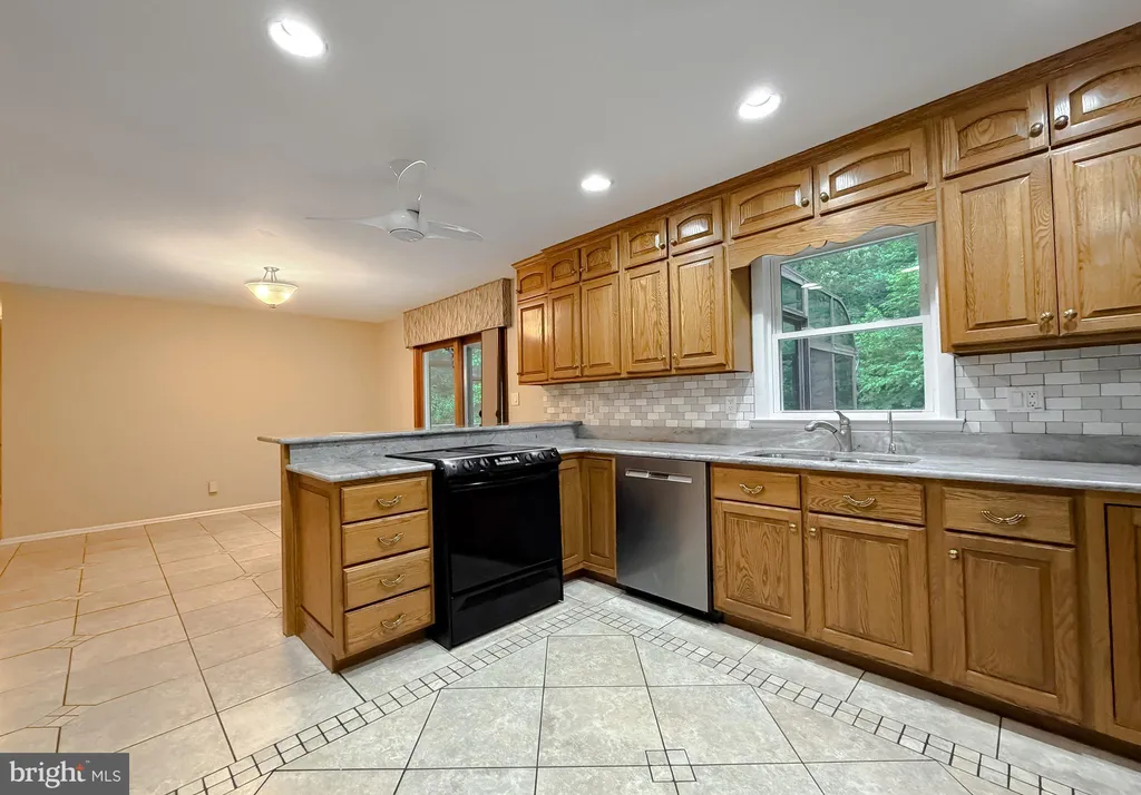 Additional image 28 of 24940 Gallant Man Drive, Hollywood, MD 20636