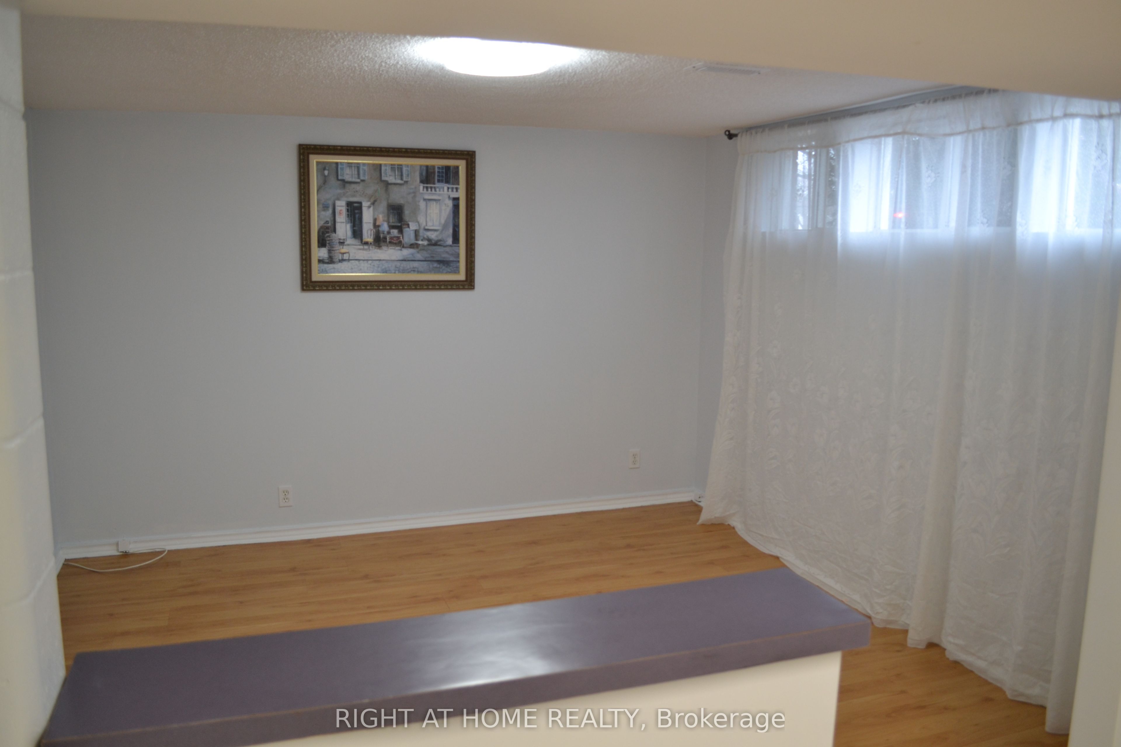 Additional image 2 of Basement-505 Mohawk Road W, Hamilton, ON, L9C 1X3