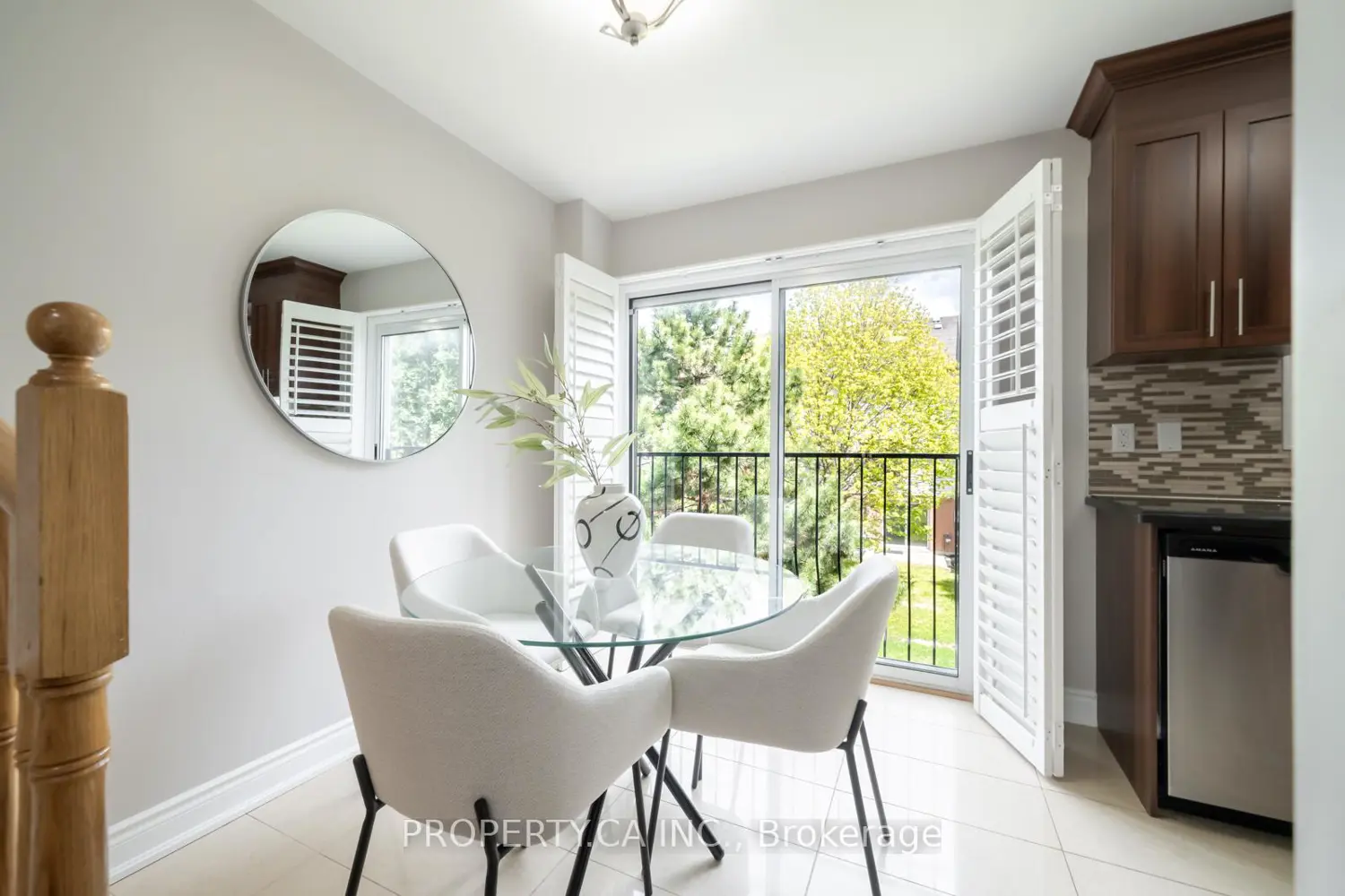 Additional image 9 of 5030 Heatherleigh Avenue 111
