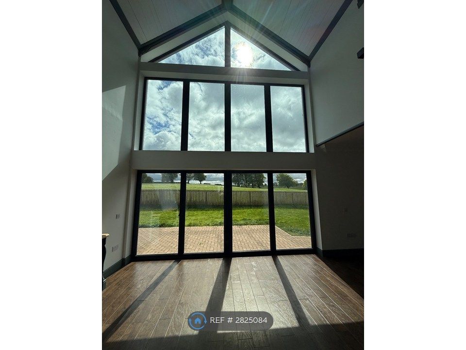 Additional image 4 of 4 bed detached house to rentThe Three Sisters, East Kilbride G75