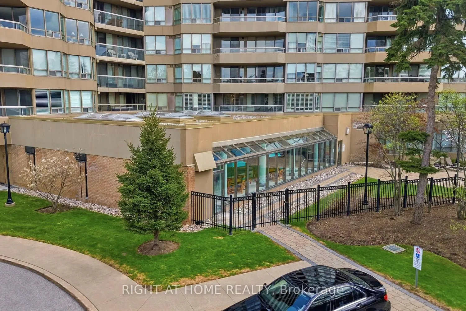 Additional image 8 of 610 Bullock Drive #803