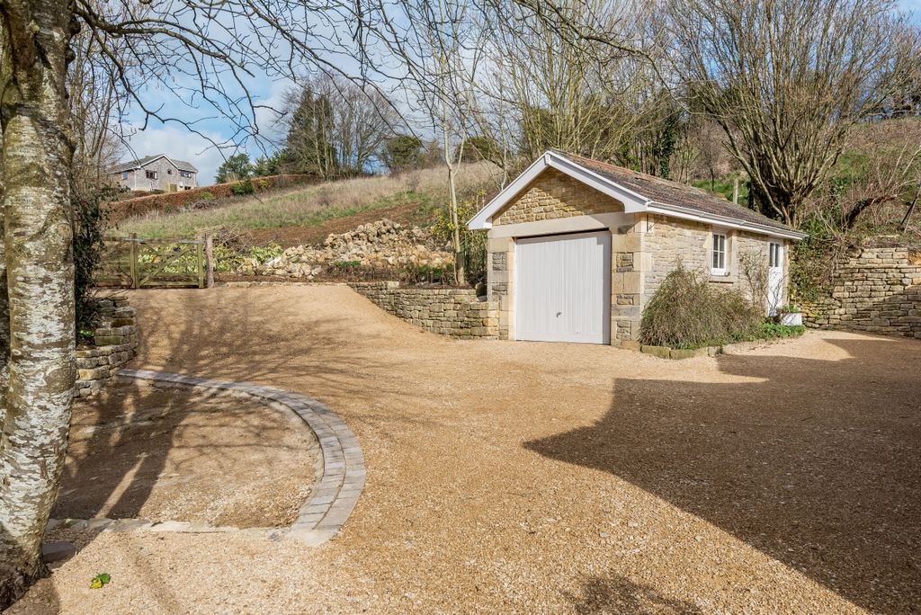 Additional image 16 of 3 bed bungalow to rentCottles Lane, Turleigh, Bradford-On-Avon BA15