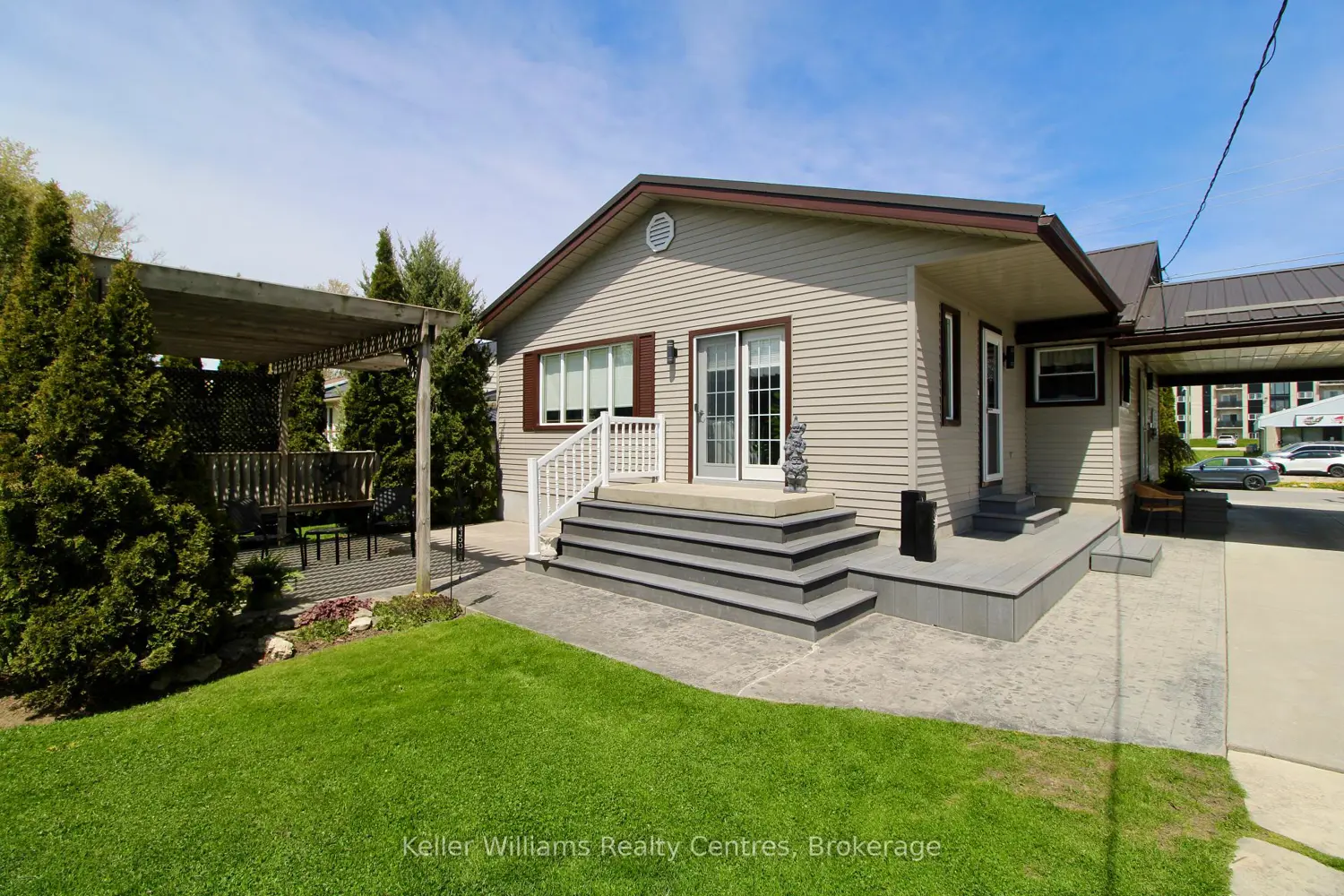 Additional image 4 of 587 11Th Street
