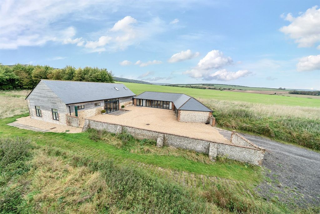 Additional image 2 of 4 bed barn conversion to rentSlatey Barn Langford Farm, Chilgrove Road, Lavant, Chichester, West Sussex PO18
