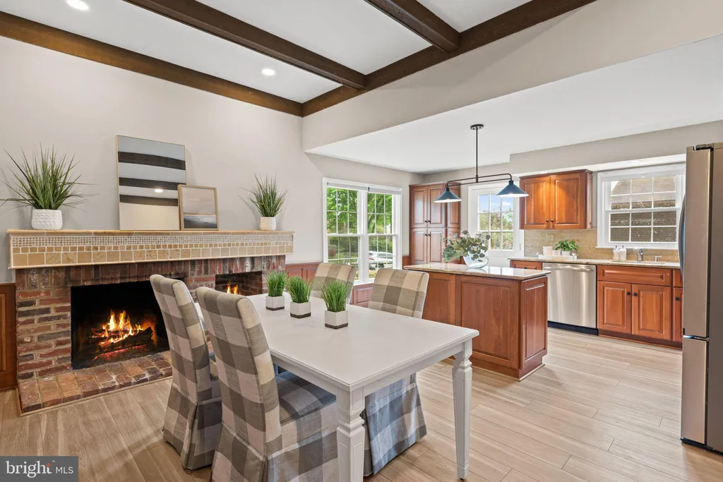 Additional image 10 of 10028 Dellcastle Rd, Gaithersburg, MD 20886