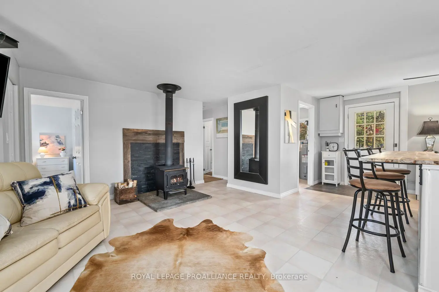 Additional image 11 of 1019 Turner Way