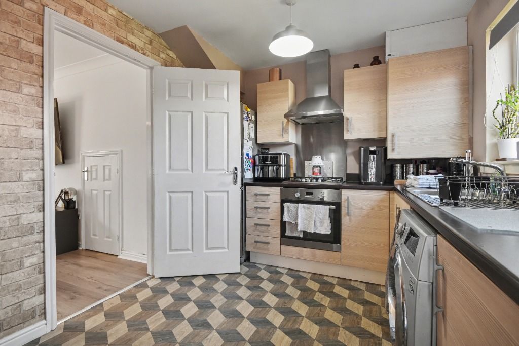 Additional image 7 of 3 bed terraced house for saleScott Way, Inverclyde, Greenock PA15