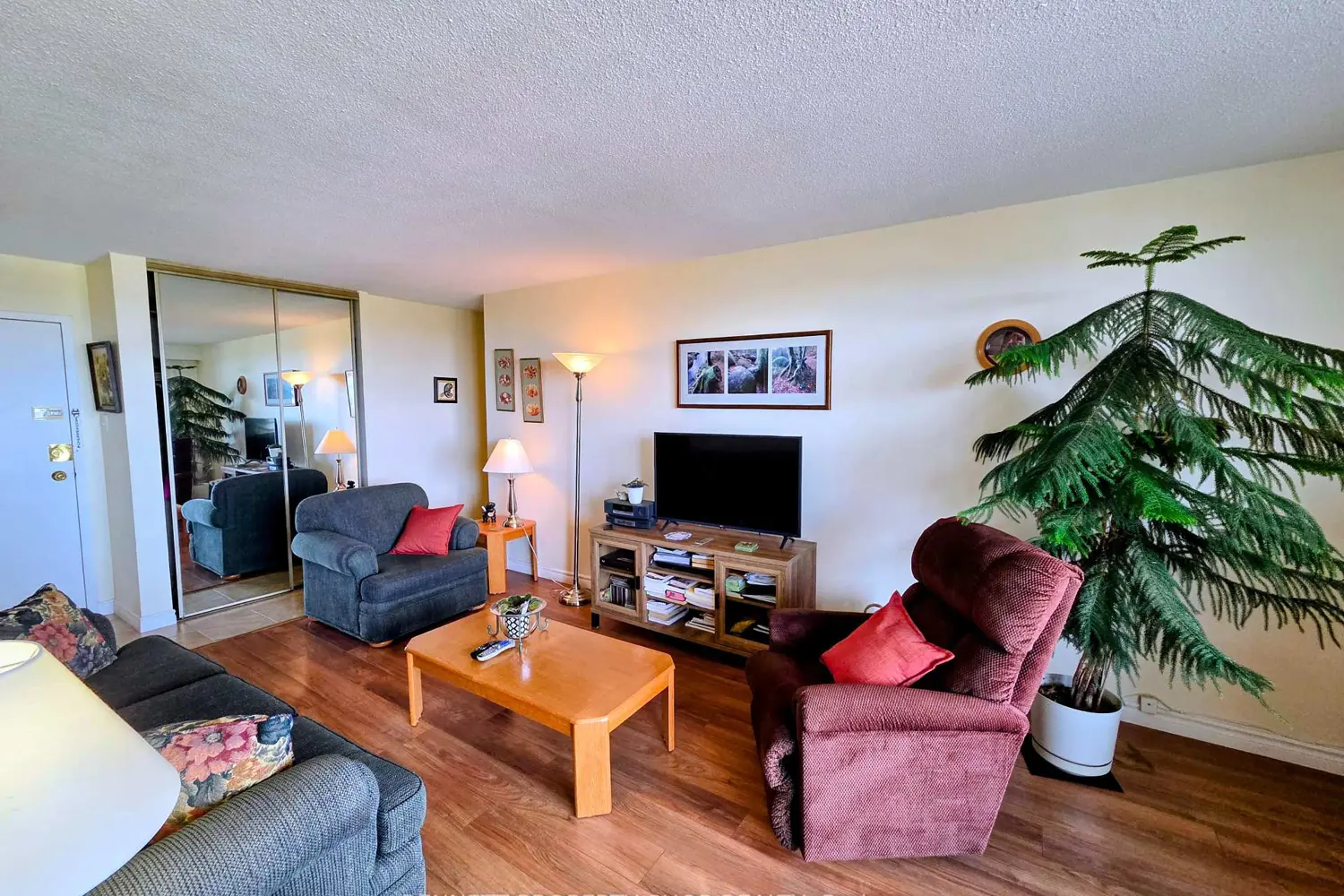 Additional image 5 of 2400 Virginia Drive 1007