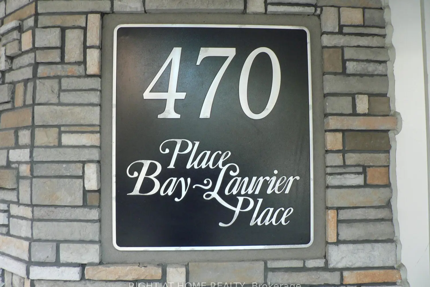 Additional image 2 of 470 Laurier Avenue 706