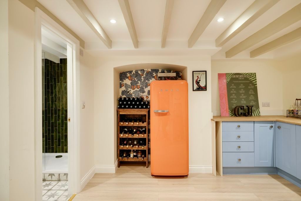 Additional image 15 of 3 bed flat for saleChantry Road, Clifton, Bristol BS8