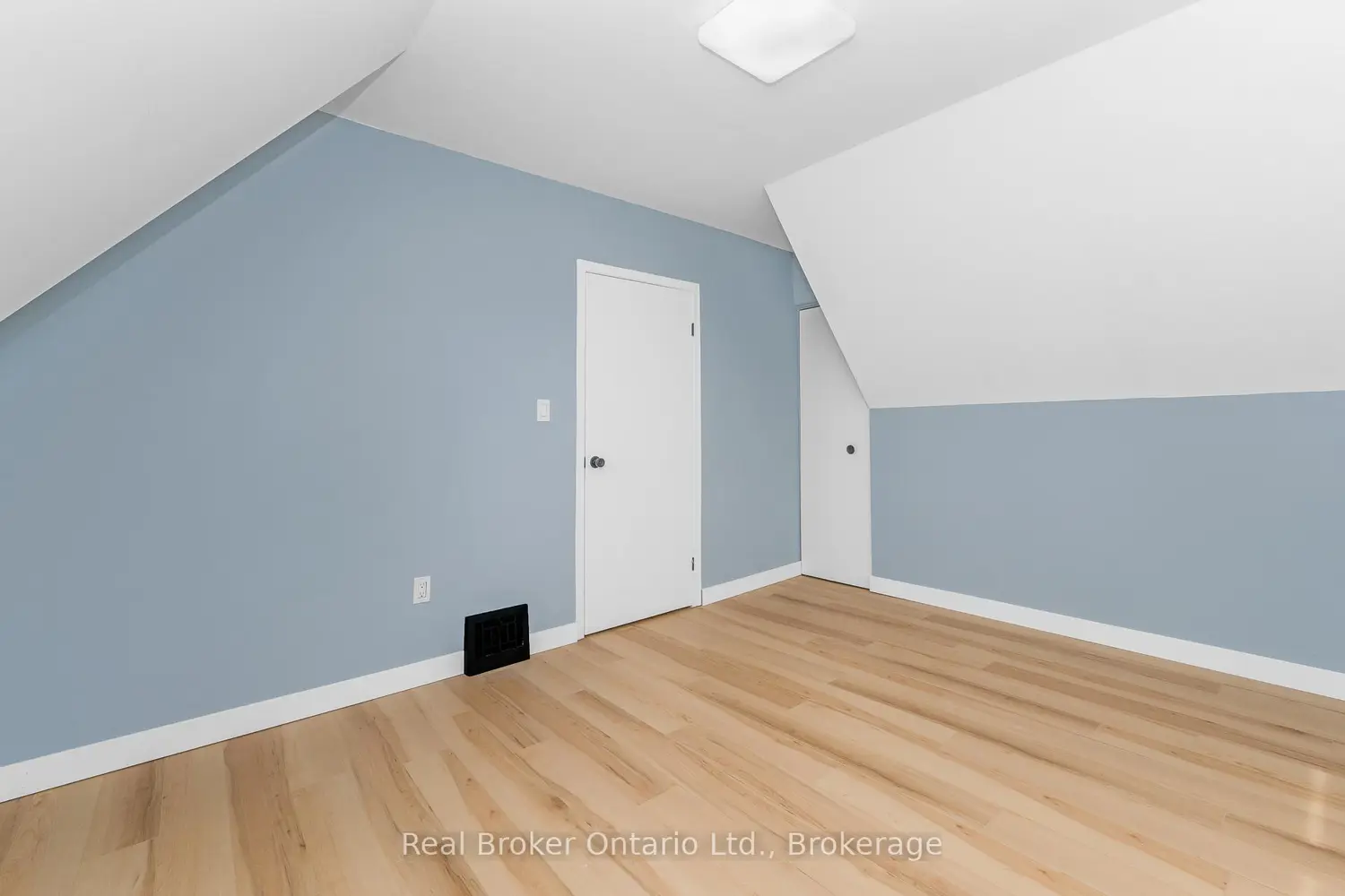 Additional image 13 of 153 Gage Avenue
