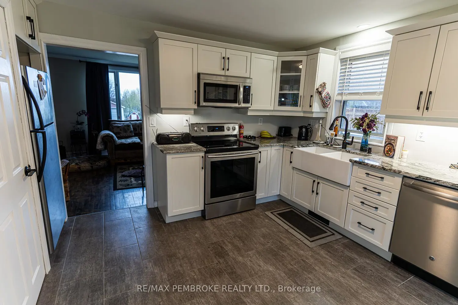 Additional image 8 of 496 Wilbert Street
