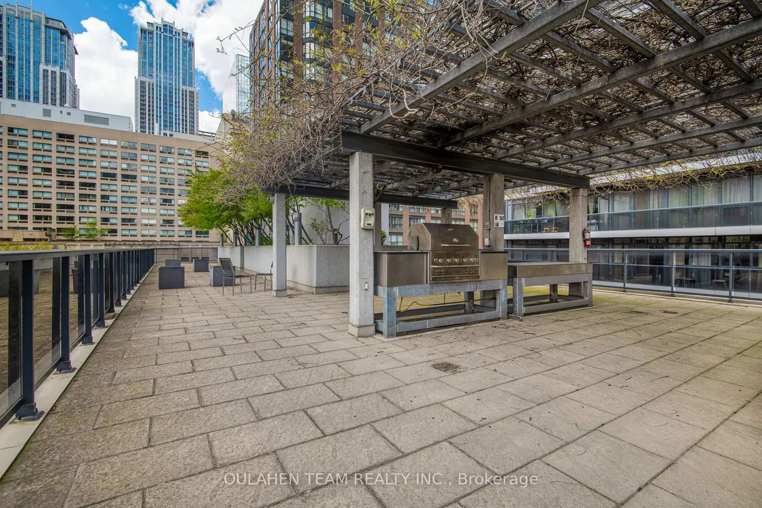 Additional image 13 of 21 Carlton Street 1105