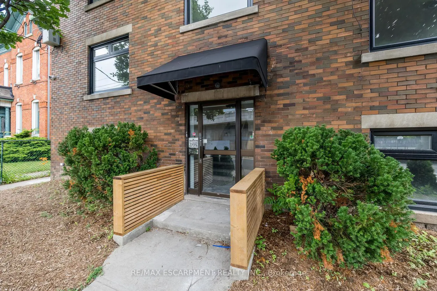 Additional image 7 of 127 Victoria Avenue