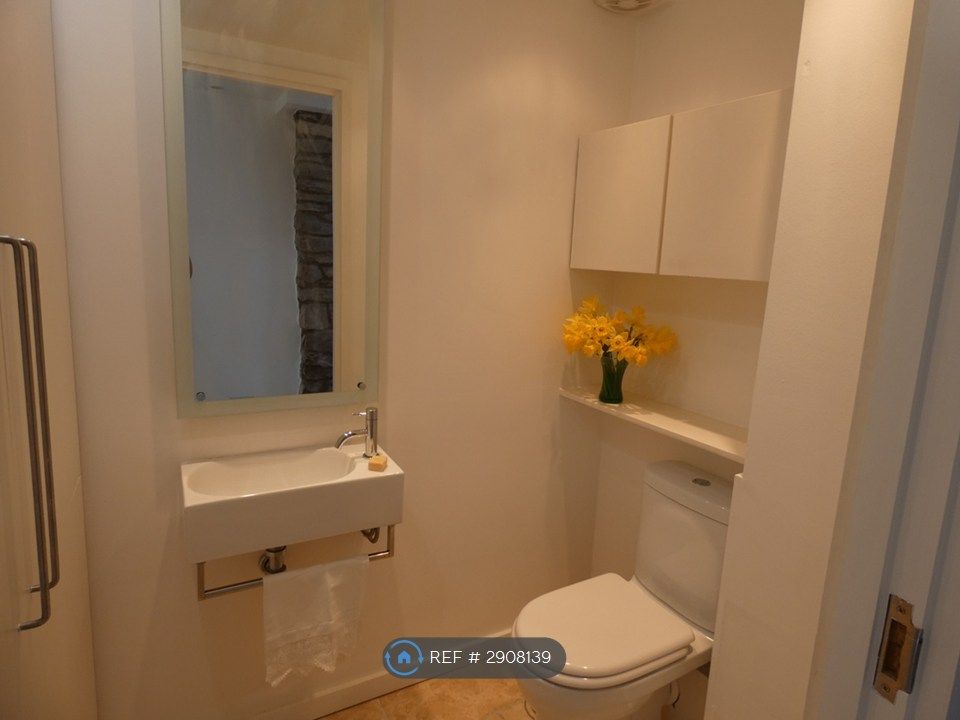 Additional image 10 of 3 bed detached house to rentCastlegate, Lanark ML11