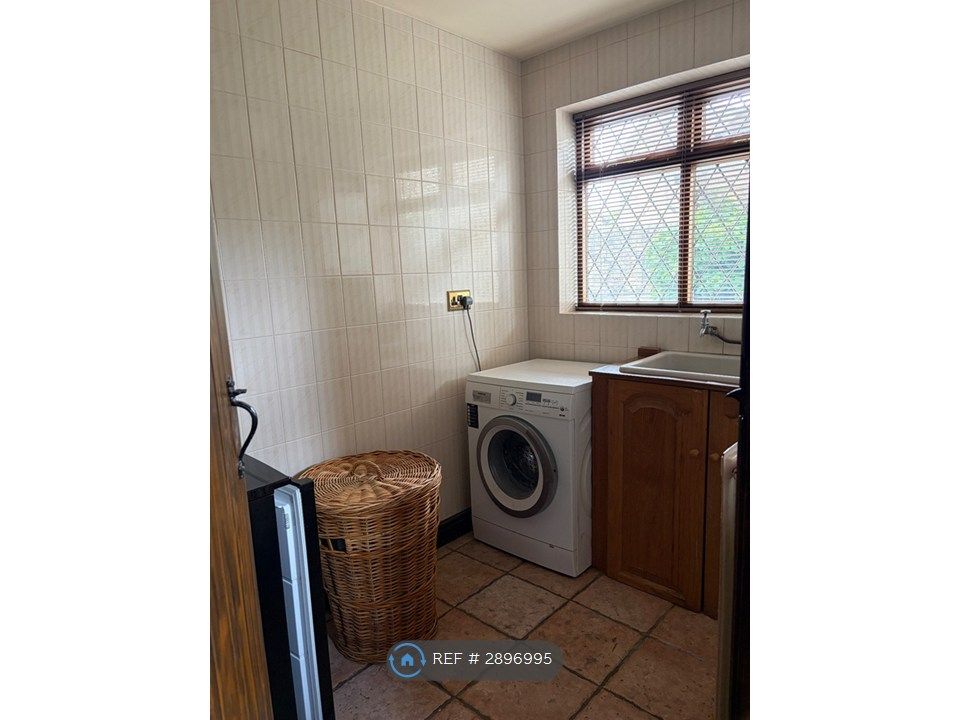 Additional image 6 of 3 bed detached house to rentStanley Bank, Stoke-On-Trent ST9