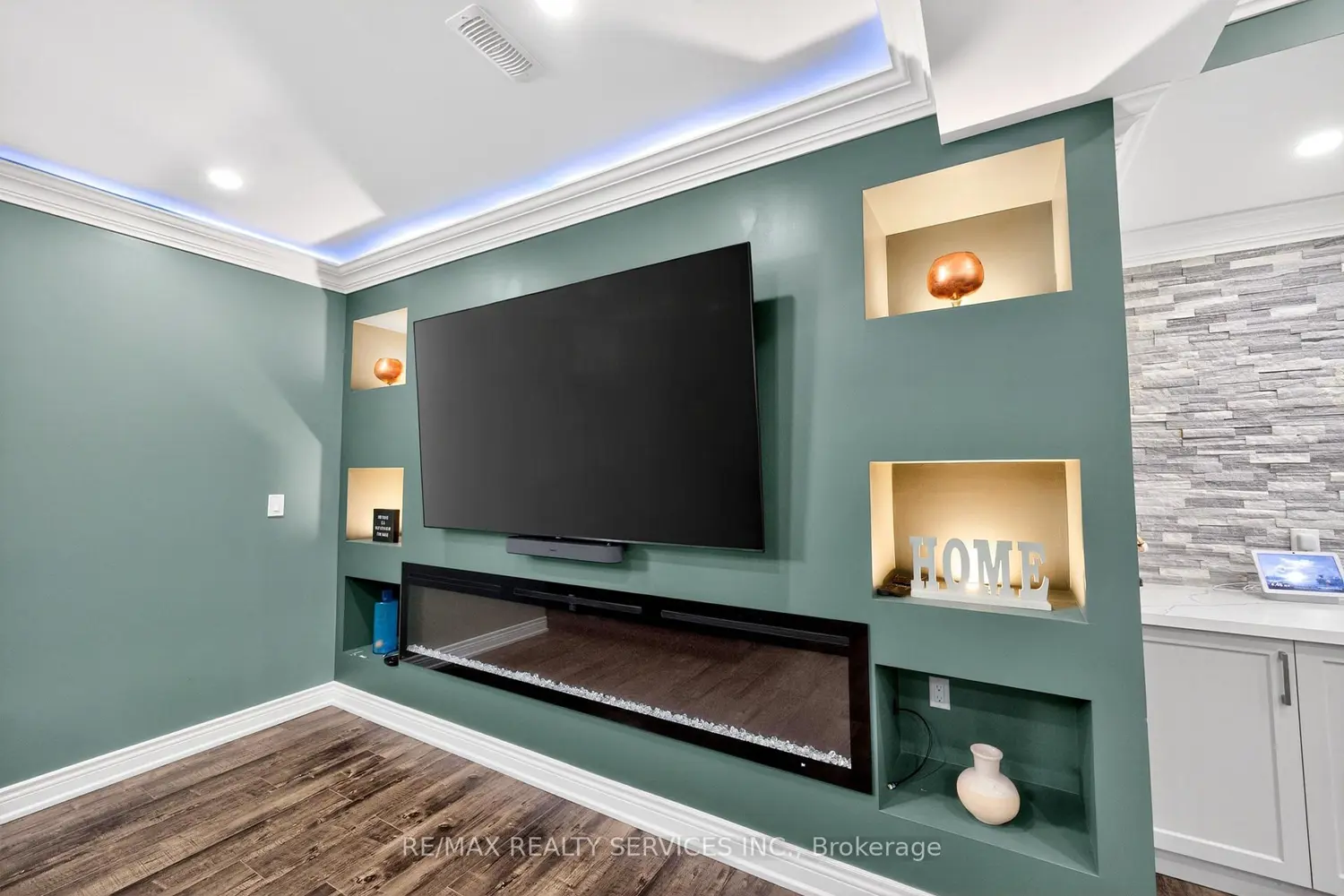Additional image 17 of 28 Pendergast Court