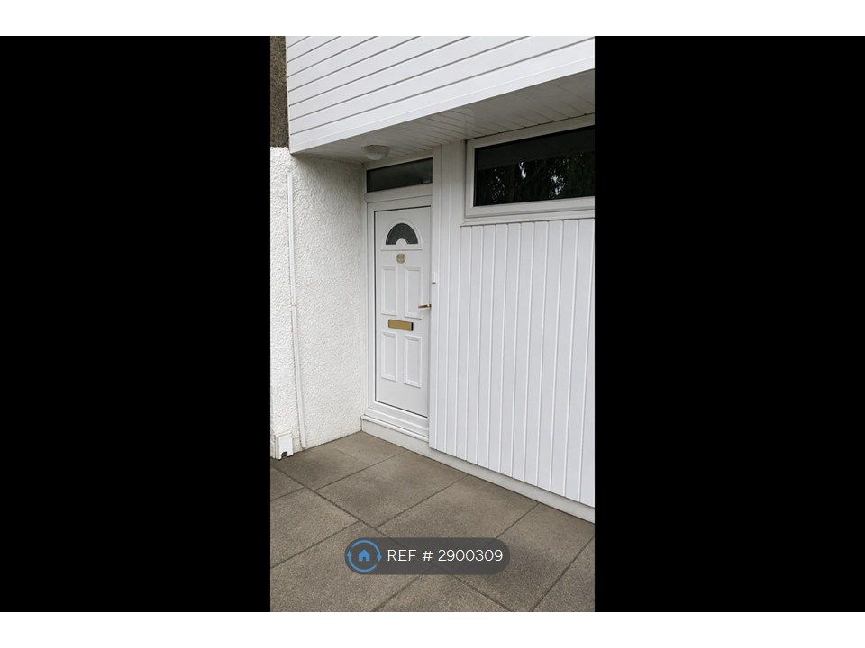 3 bed terraced house to rentMactaggart Road, Glasgow G67