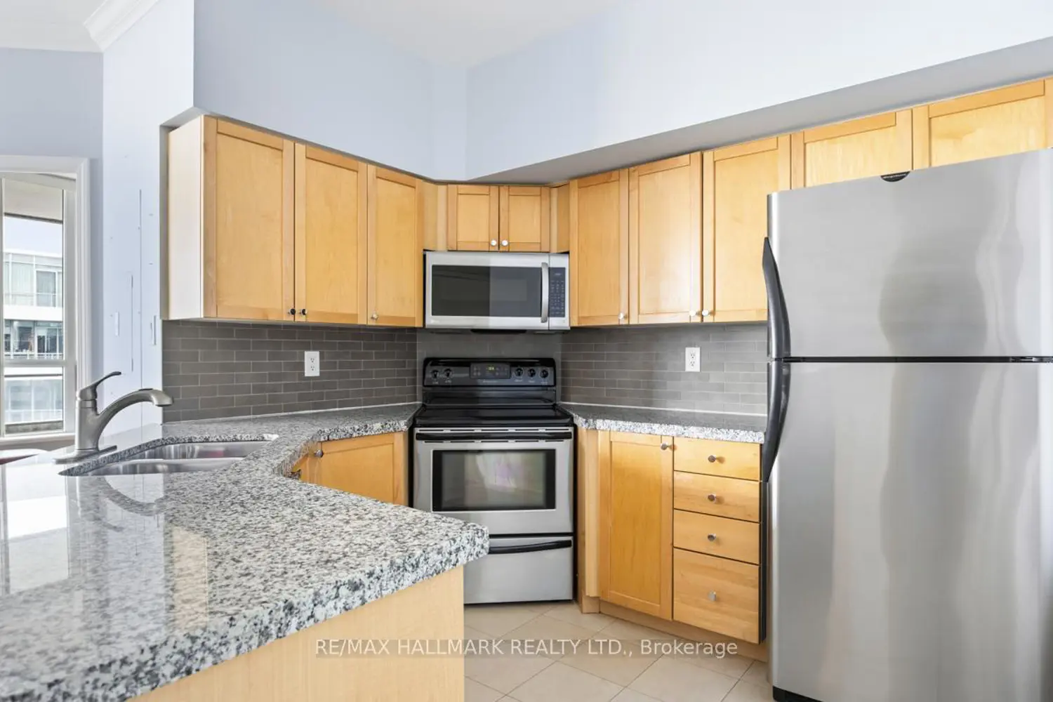 Additional image 4 of 228 Queens Quay 2707