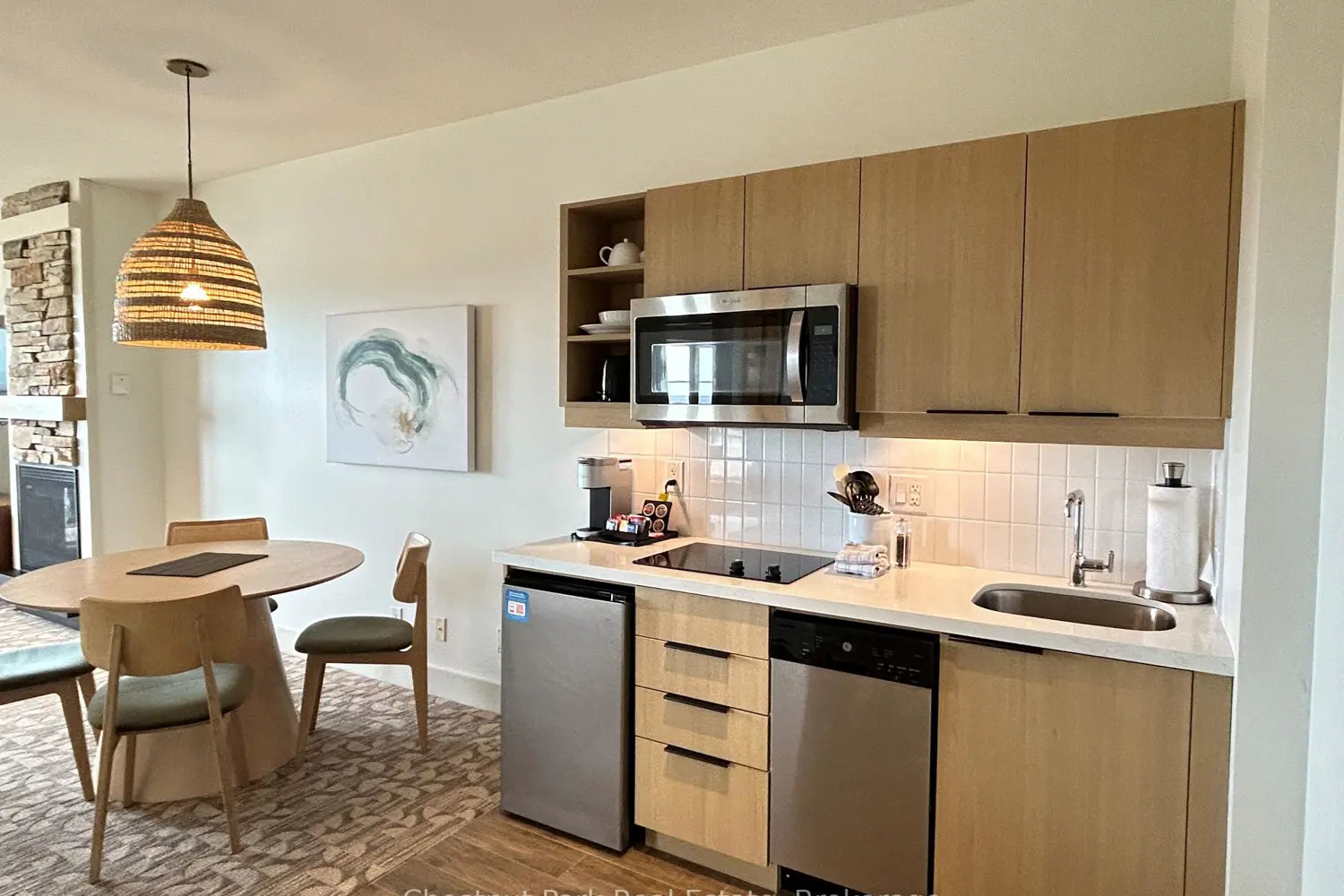 Additional image 13 of 190 Jozo Weider Boulevard 349