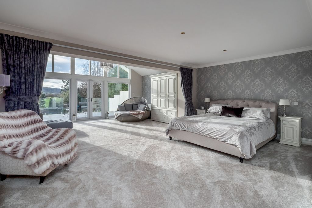 Additional image 27 of 6 bed detached house for salePrestbury Road, Wilmslow, Cheshire SK9