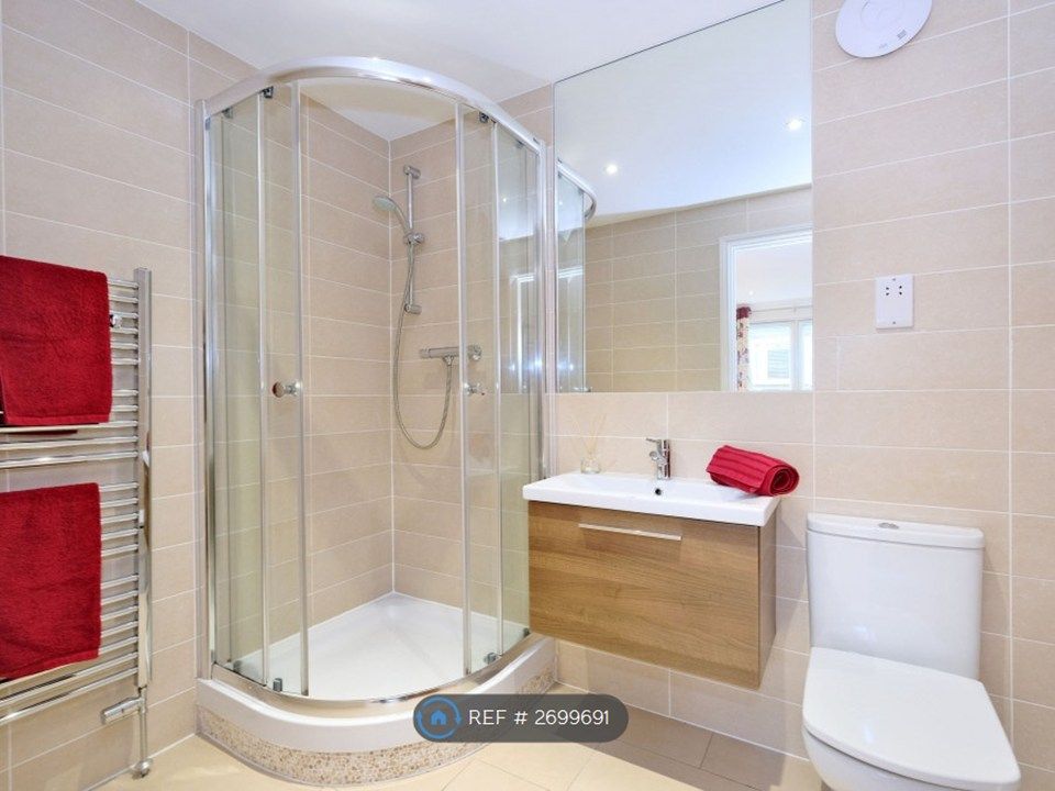 Additional image 4 of 2 bed flat to rentBroomhill Road, Aberdeen AB10