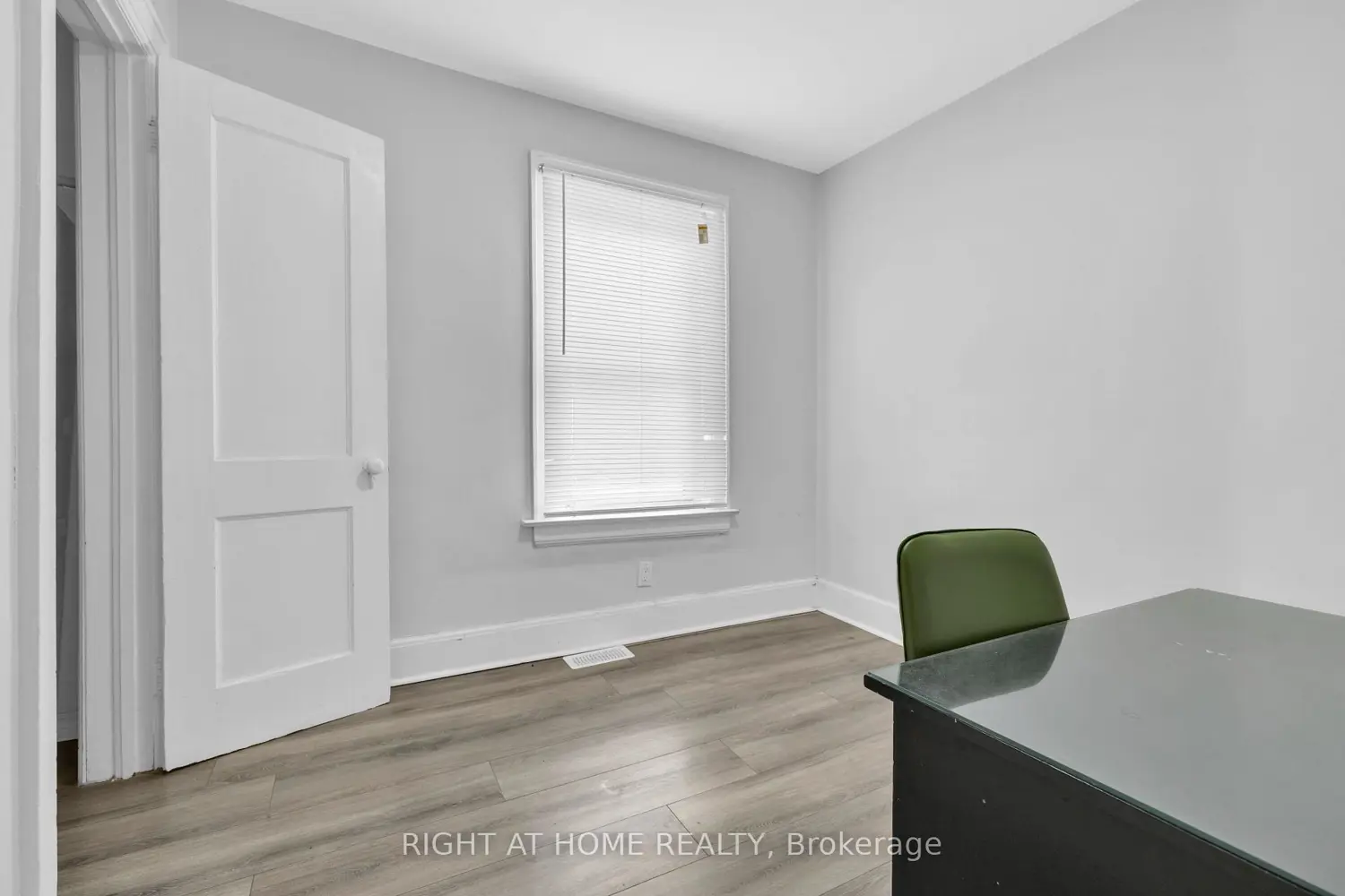 Additional image 9 of 3497 Peter Street