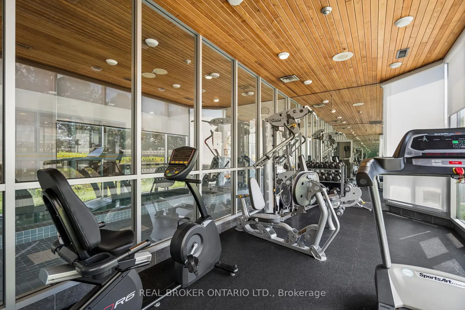 Additional image 14 of 880 Dundas Street 503