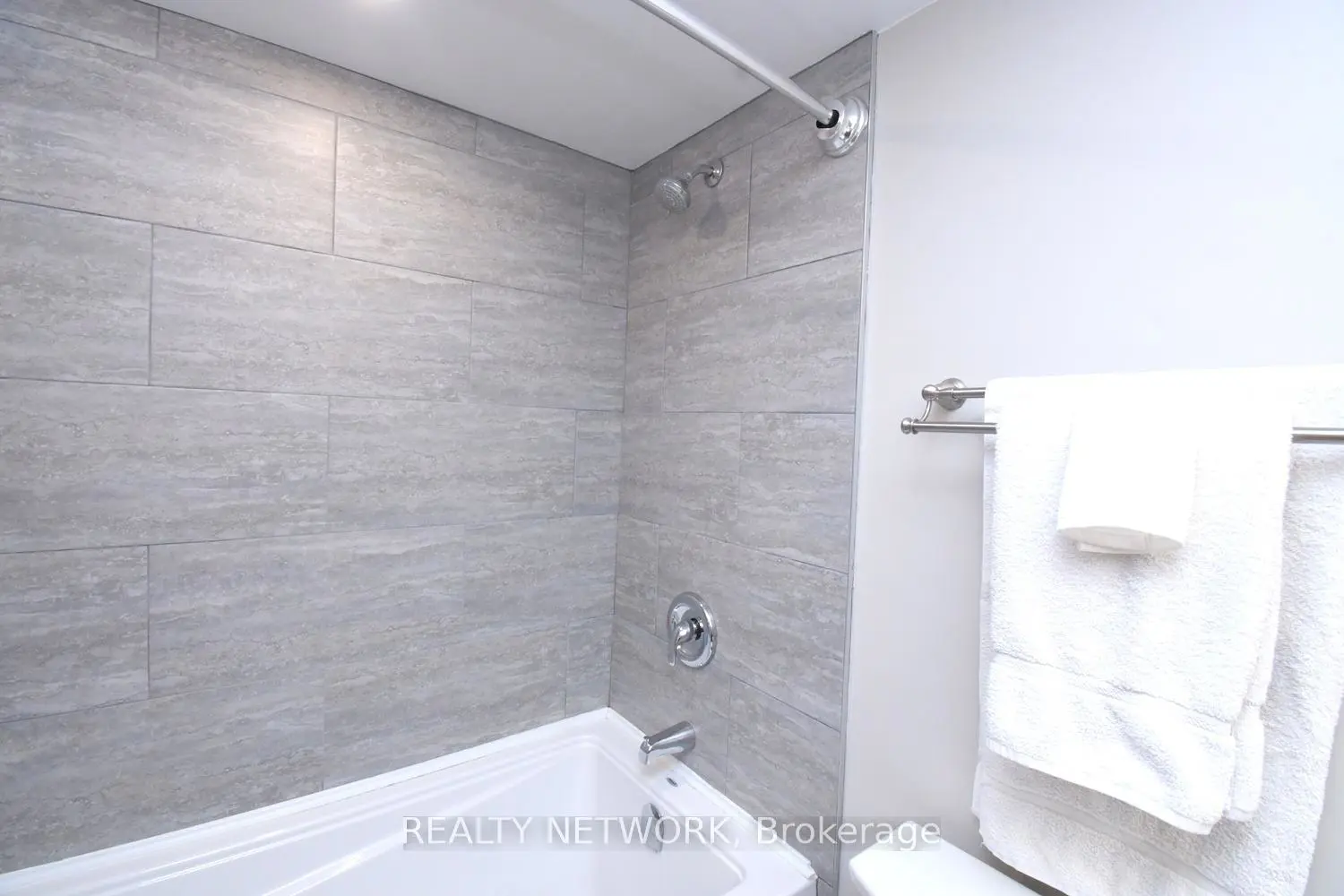 Additional image 9 of 222 Jackson Street 702
