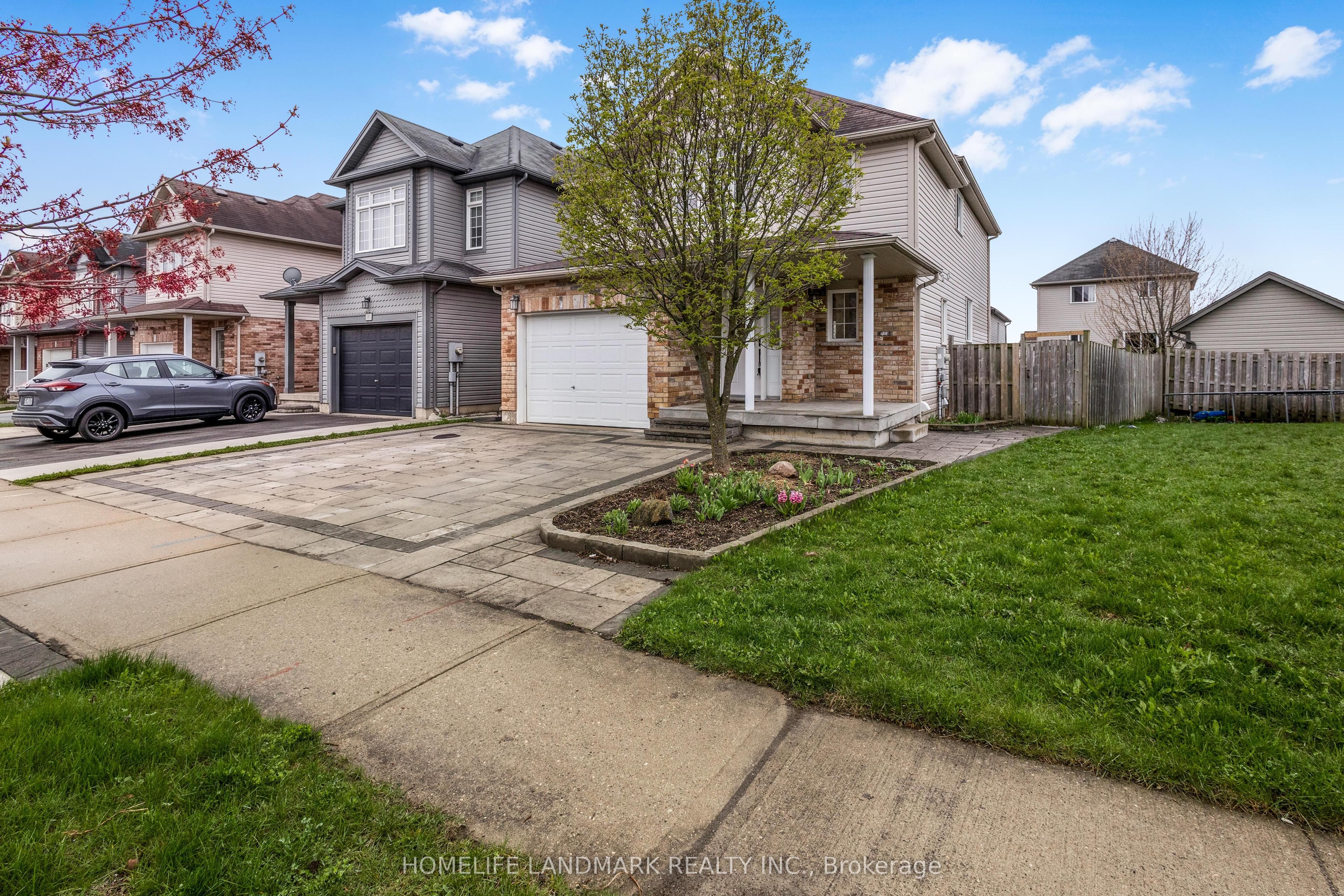 Additional image 3 of 102 Iron Gate Street, Kitchener, ON, N2N 3R6