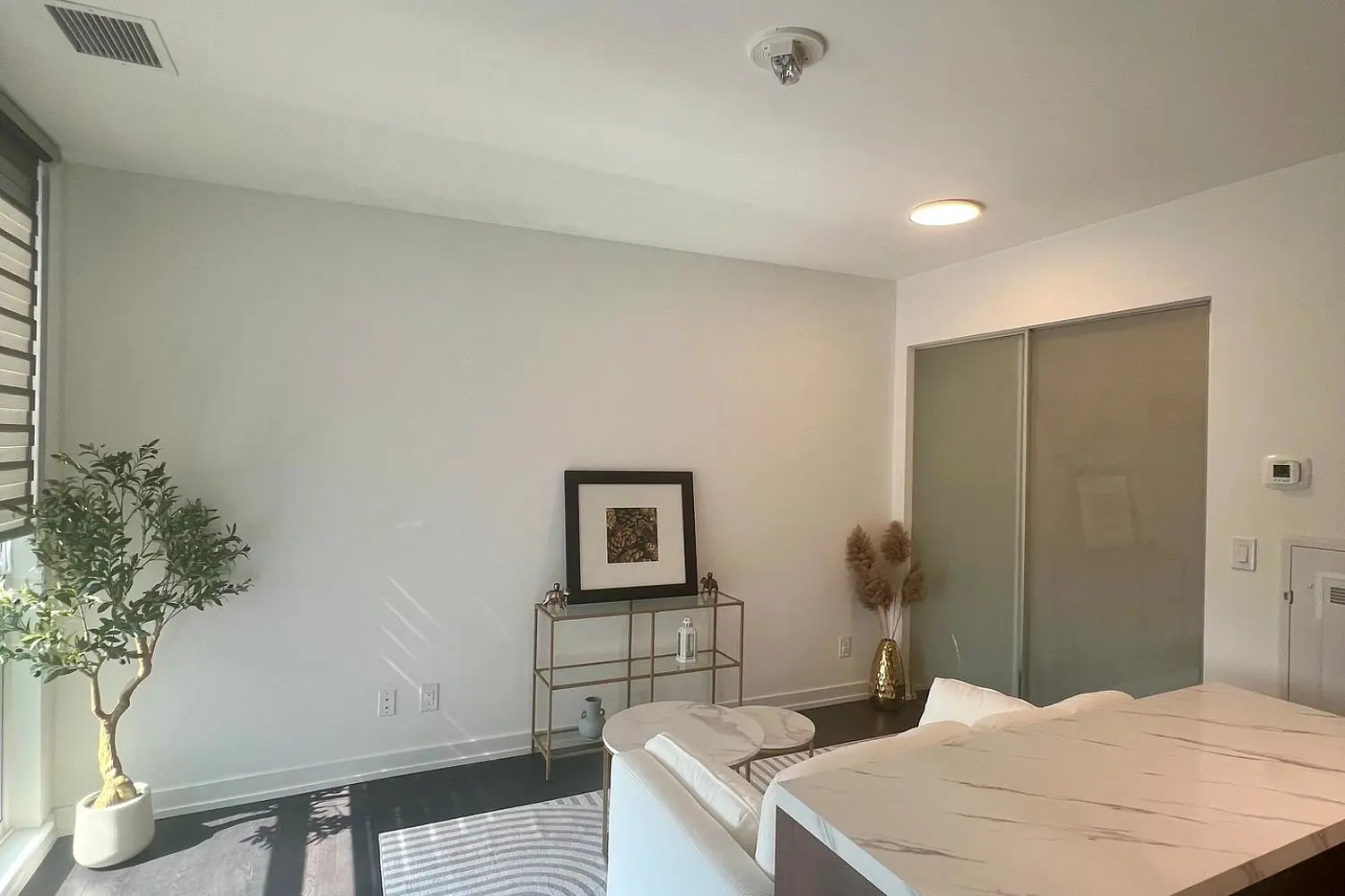 Additional image 7 of 3100 Keele Street 1023