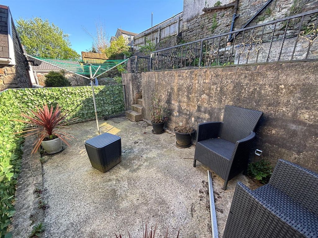 Additional image 11 of 1 bed flat to rentOxford Street, Mountain Ash CF45