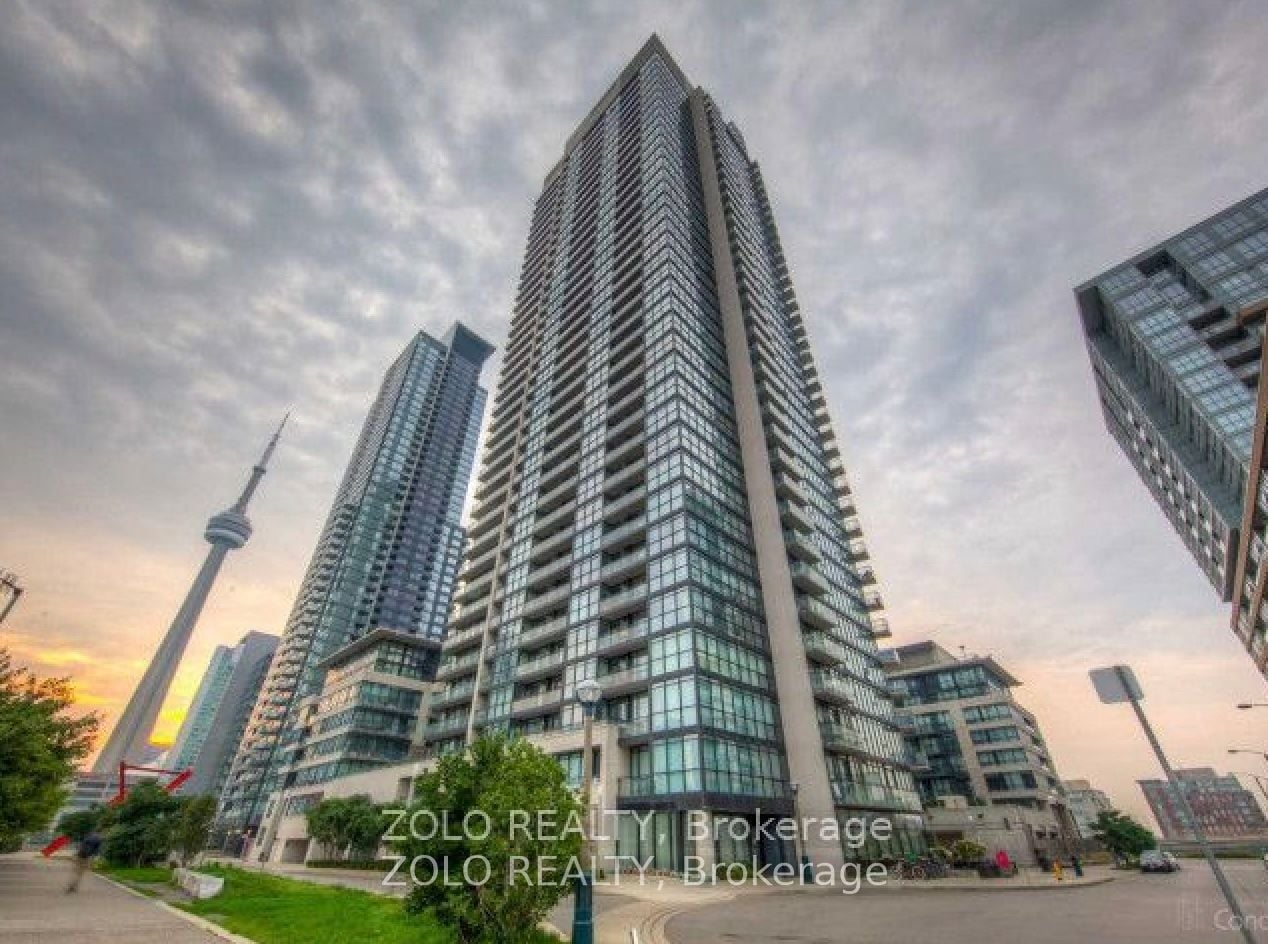 4107-25 Capreol Court, Toronto, ON, M5V 3Z7