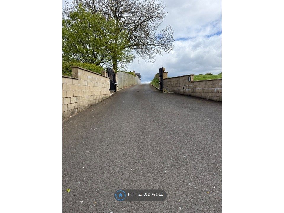 Additional image 3 of 4 bed detached house to rentThe Three Sisters, East Kilbride G75