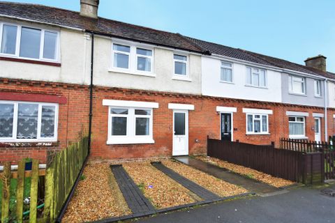 Sholing Road, Sholing, Southampton, Hampshire SO19