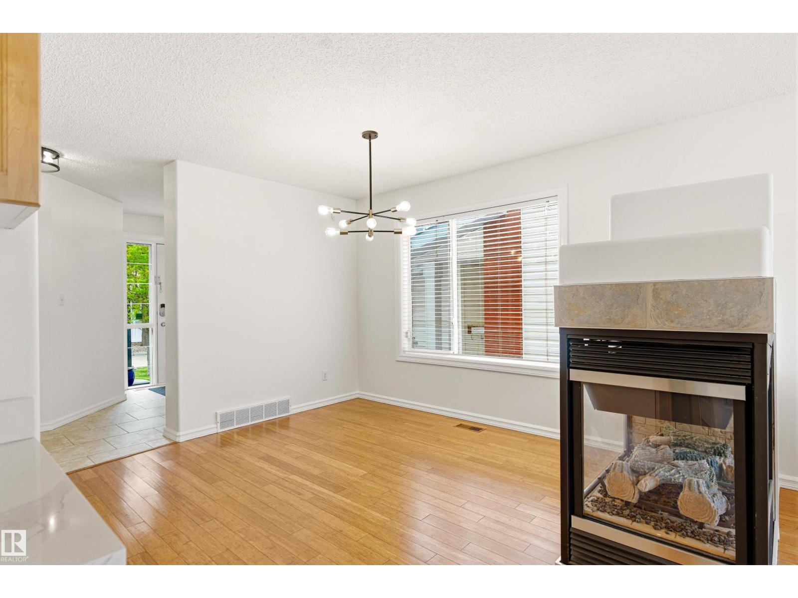 Additional image 5 of 2550 Rabbit Hill Road NW, Edmonton, AB, T6R2Y9
