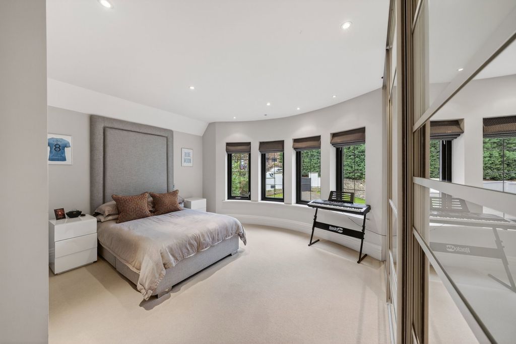 Additional image 33 of 6 bed detached house for saleSquirrels Chase, Prestbury, Macclesfield SK10